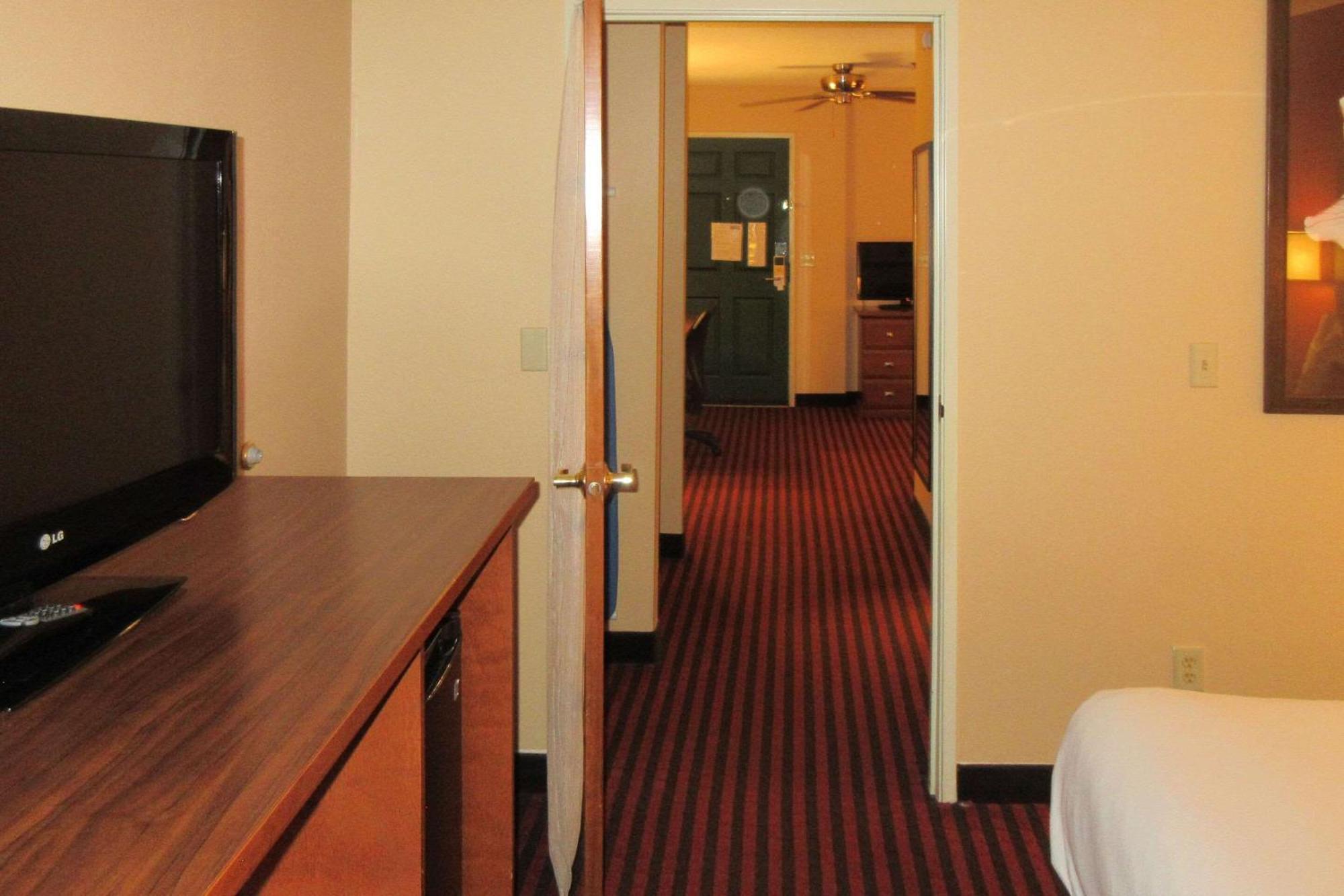 סטילווטר Quality Inn & Suites מראה חיצוני תמונה