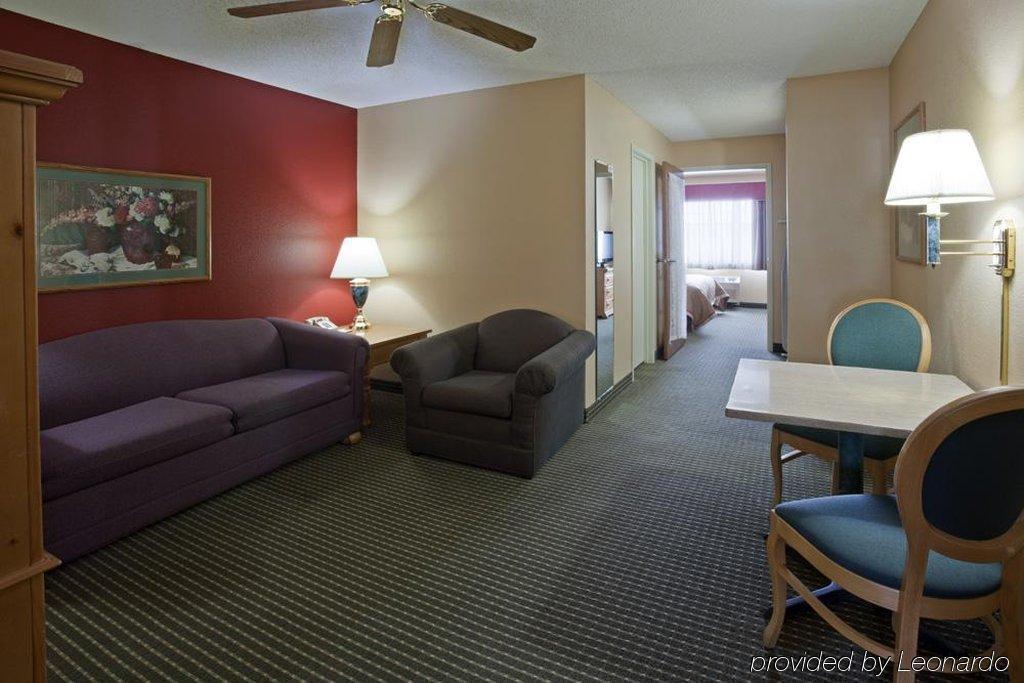 סטילווטר Quality Inn & Suites חדר תמונה